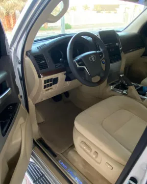 2017 Toyota Land Cruiser EXR