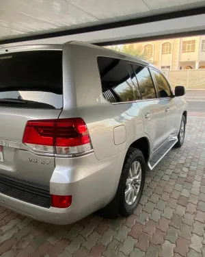 2017 Toyota Land Cruiser EXR