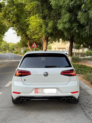 2018 Volkswagen Golf R