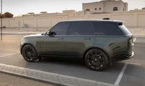 2023 لاند روفر رينج روفر SE