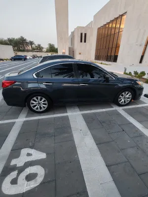 2017 سوبارو لوغاسي Base
