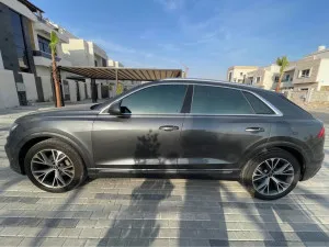 2021 اودي كيو ٨ Prestige