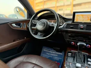 2015 اودي آي ٧ Premium Plus