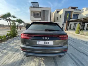 2021 اودي كيو ٨ Prestige