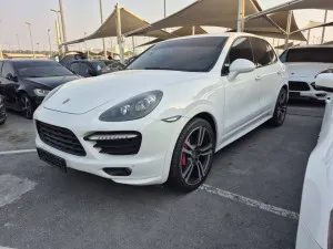 2013 Porsche Cayenne GTS