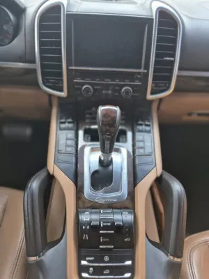 2013 Porsche Cayenne GTS