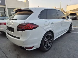 2013 Porsche Cayenne GTS