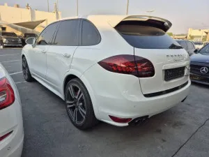 2013 Porsche Cayenne GTS