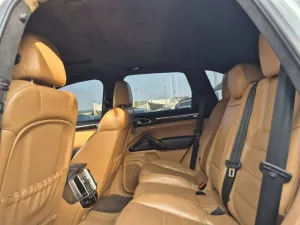 2013 Porsche Cayenne GTS