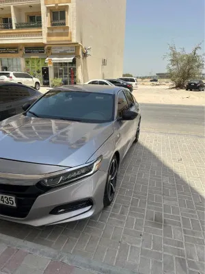 2020 هوندا أكورد EX