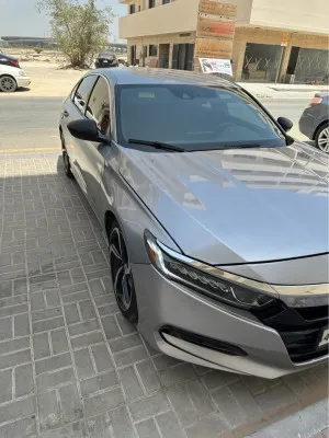 2020 هوندا أكورد EX