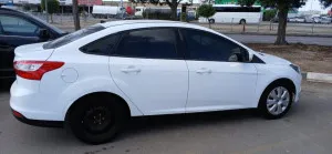 2012 فورد فوكس S