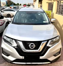 2020 نيسان روج SV