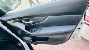 2020 نيسان روج SV