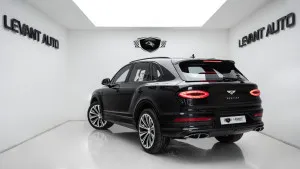 2022 بنتلي بنتايجا Signature