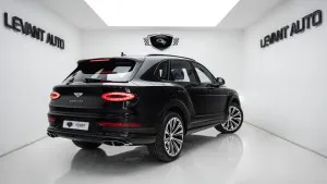 2022 بنتلي بنتايجا Signature