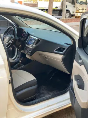 2019 Hyundai Accent SE