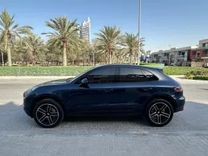 2017 بورش ماكان EV