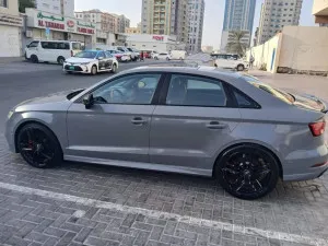 2017 اودي اس ٣ Prestige
