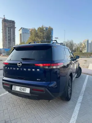 2022 نيسان باثفايندر SV