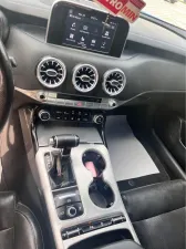 2018 كيا ستينجر GT2