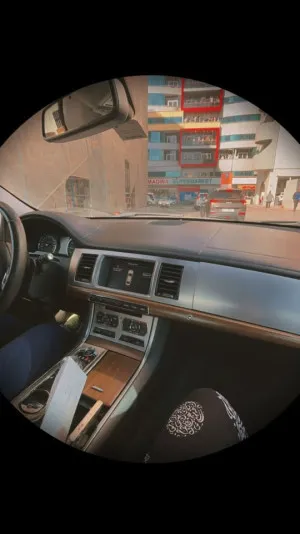 2015 جاكوار اكس اف Prestige