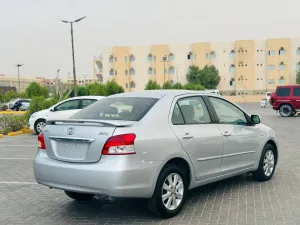 2011 Toyota Yaris Icon
