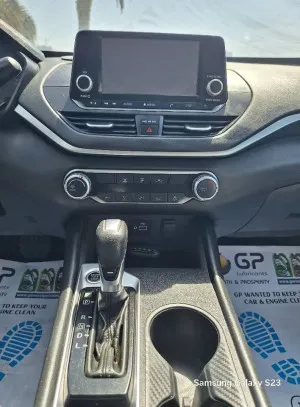 2021 Nissan Altima SL
