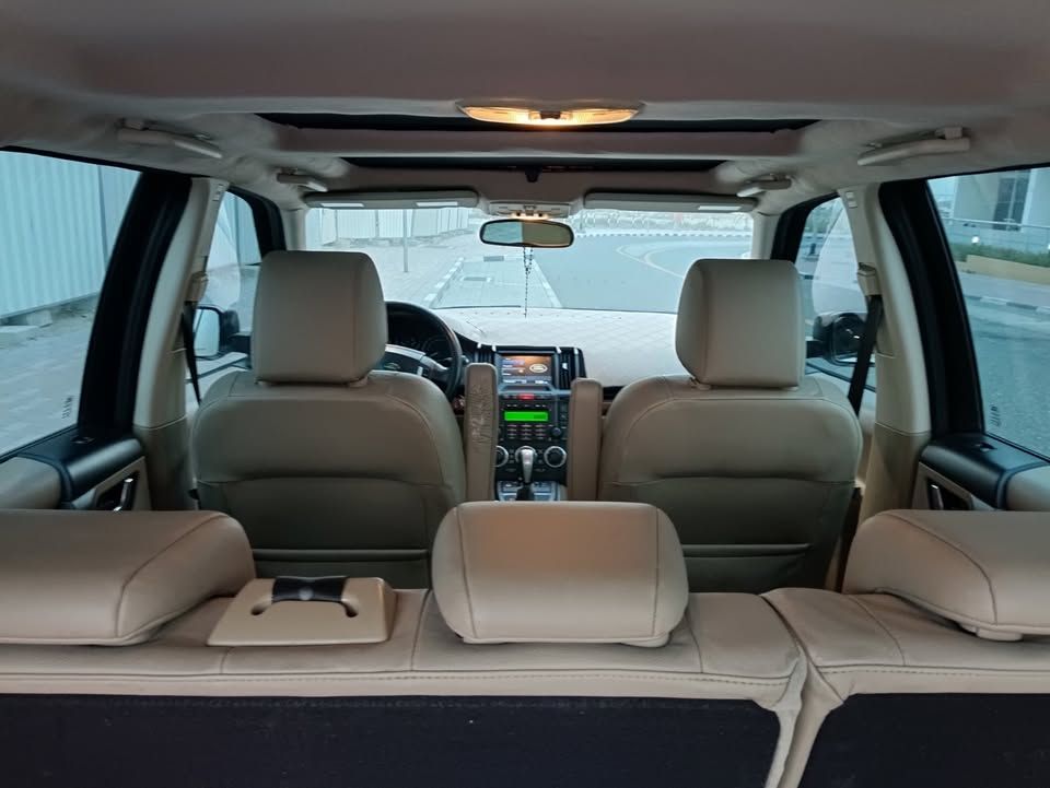 2009 Land Rover LR2 SE