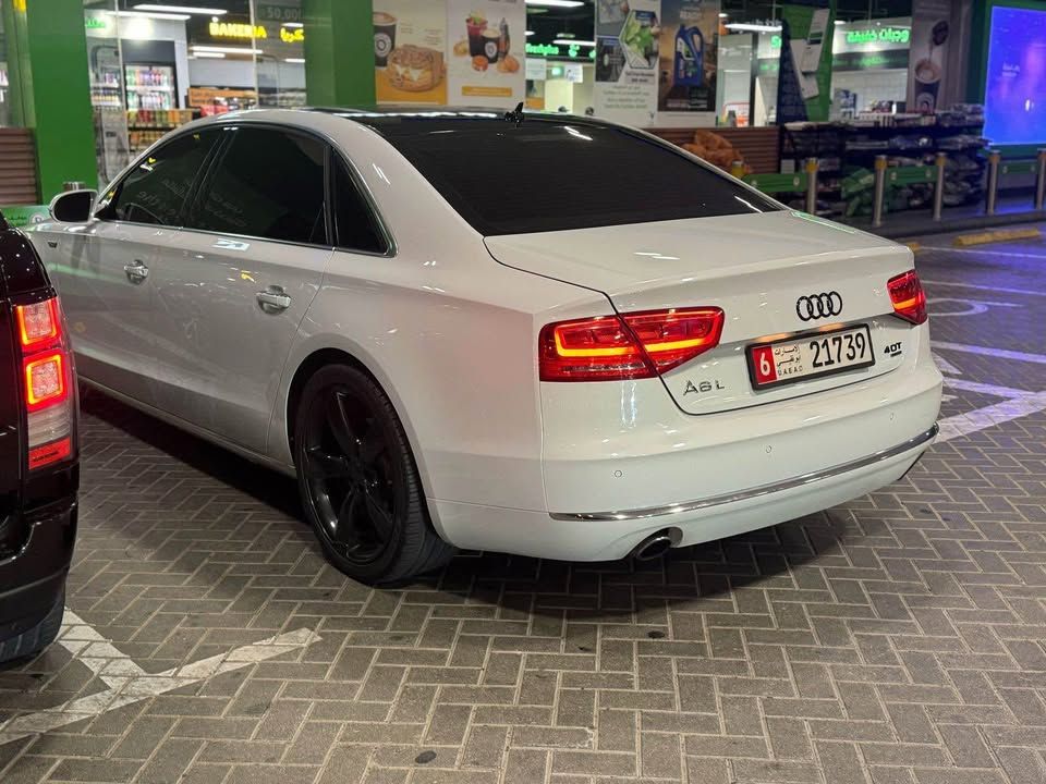 2014 اودي آي ٨ 3.0T e quattro