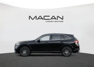 2023 Mercedes-Benz GLC GLC300