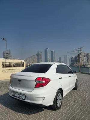 2019 فورد فيجو Titanium