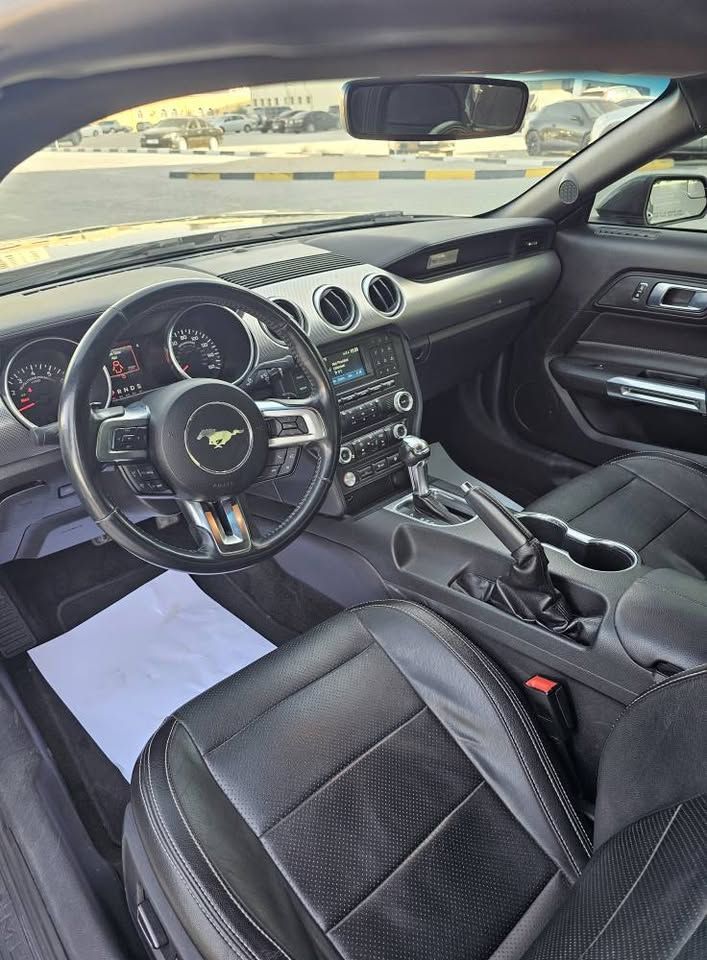 2018 فورد موستانج EcoBoost Fastback