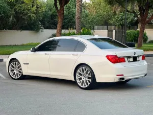 2010 بي أم دابليو الفئة - 7 750Li