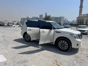 2012 نيسان باترول LE