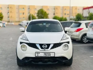 2015 نيسان جوك S