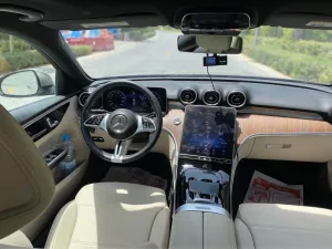2022 مرسيدس-بنز آلفئة - C C300
