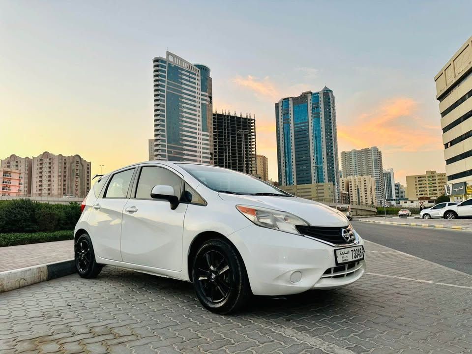 2014 Nissan Versa SV