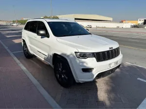 2021 جييب جراند شيروكي Laredo X