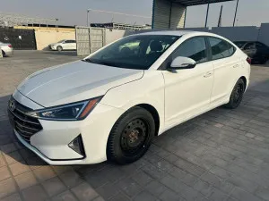 2020 هيونداي النترا SE