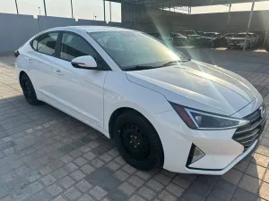 2020 هيونداي النترا SE