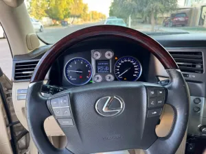 2009 Lexus LX 570