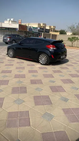 2012 هيونداي فوليستر standard