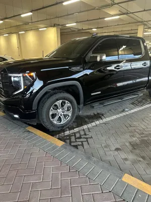 2023 جي أم سي سييرا Elevation