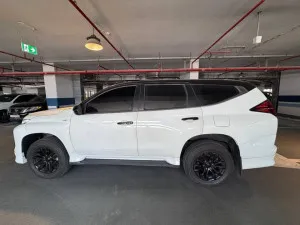 2021 ميتسوبيشي مونتيرو Limited