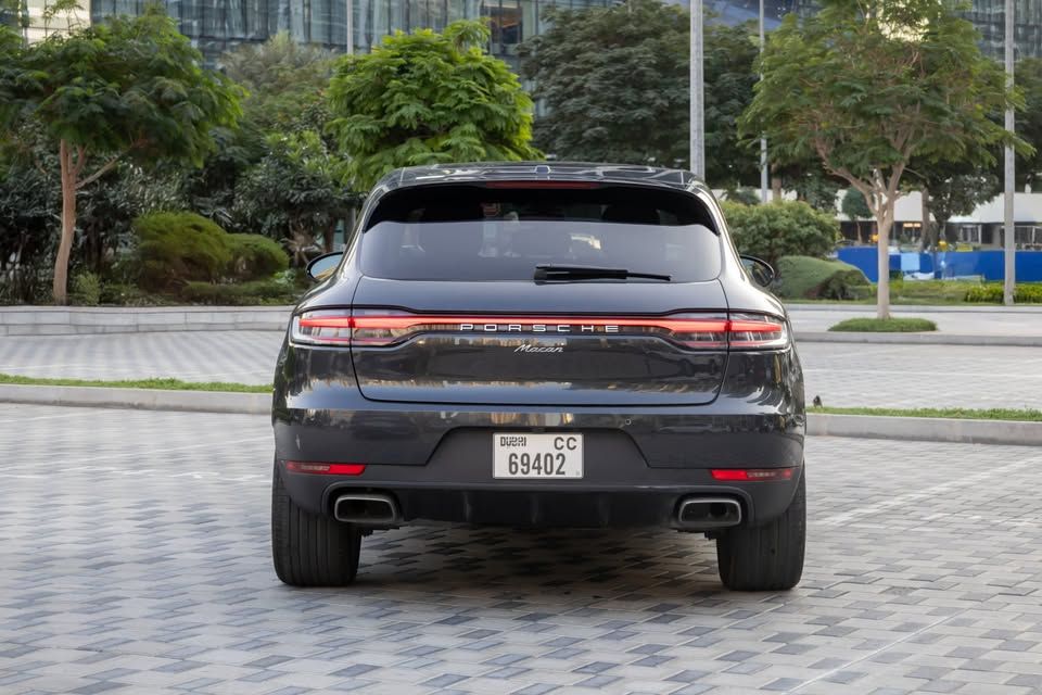 2021 بورش ماكان GTS