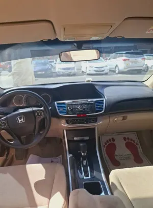 2013 هوندا أكورد EX