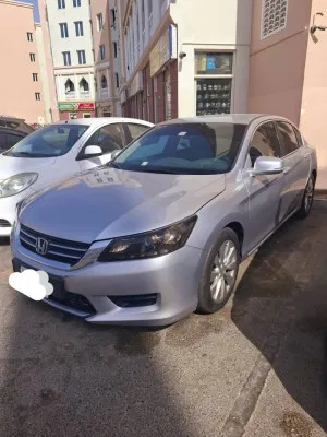 2013 هوندا أكورد EX