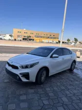 2021 كيا سيراتو EX hatchback