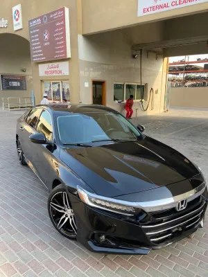 2022 هوندا أكورد DX